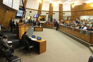 Diario HOY | Sesión express convocada para tratar Fondo de Estabilización no tuvo quórum