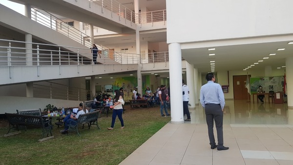 Fragmentada por intereses mezquinos, la FACSO-UNA requiere urgente intervención de la Contraloría