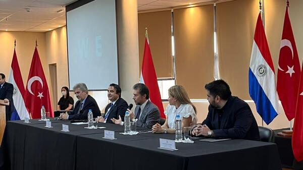 Autoridades participan de reunión fundacional de la cámara de comercio Paraguay-Turquía - .::Agencia IP::.