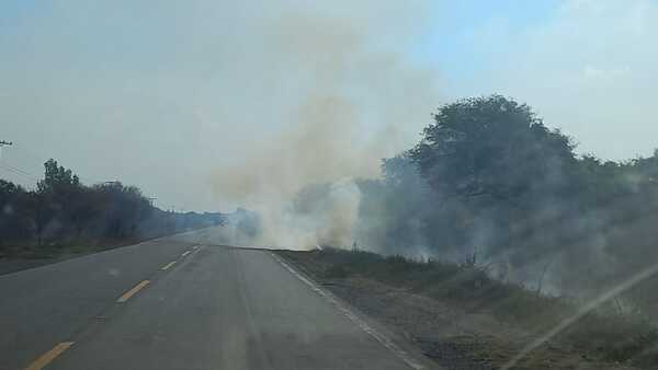 Diario HOY | VIDEO: Persecución e incendio en depósito clandestino de combustible en Puerto Falcón