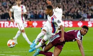 Diario HOY | El West Ham resiste al Lyon con uno menos