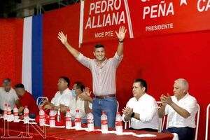 “Hoy sentimos un viento a favor” dijo Santiago Peña en acto político - Radio Imperio