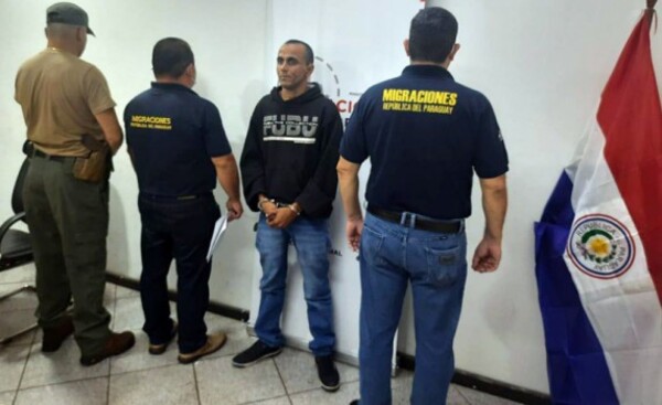 Brasileño prófugo intentó ingresar al país con documento fraudulento