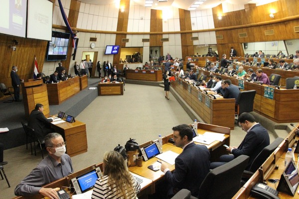 Diario HOY | Sesión extra en Diputados para definir subsidio al combustible