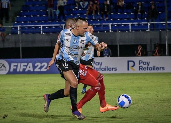 Guaireña iguala con DIM por la Sudamericana
