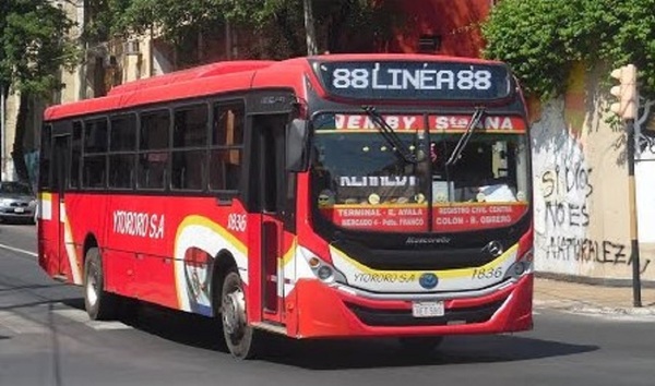 Empresa de transporte inicia reembolso a pasajeros por más de G. 295 millones