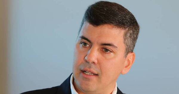 La Nación / Santiago Peña calificó a la oposición de “archipiélago” y sin modelo de gobierno