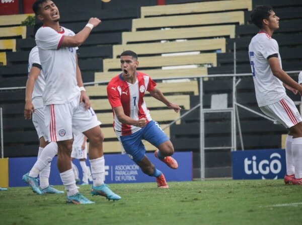 Nuevo triunfo albirrojo ante Chile - APF