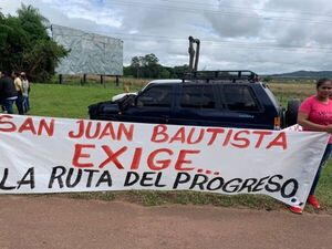Bloquearon ruta en San Juan Bautista, Misiones, en reclamo de asfaltado de tramos
