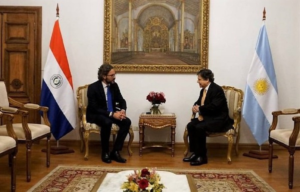 Paraguay y Argentina con firme voluntad de avanzar en el intercambio digital y comercial