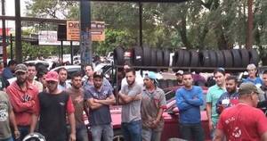 La Nación / Sicarios ejecutaron a un vendedor de neumáticos