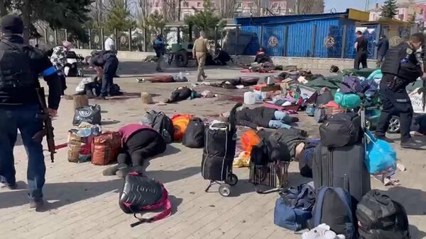 Rusia responsabiliza a Ucrania por ataque contra estación de tren