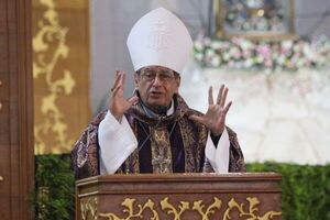 Monseñor Valenzuela niega amorío y resta importancia a rumor sobre su dimisión - Nacionales - ABC Color