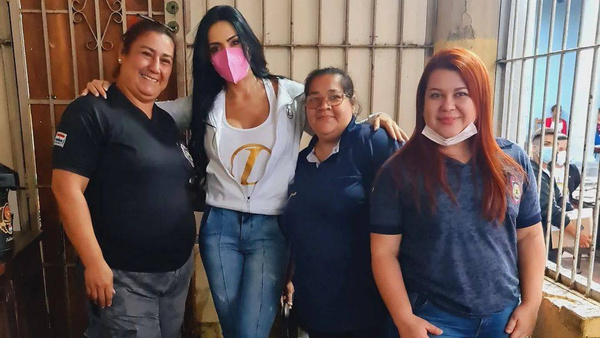 Crónica / Rossana Barrios en el Buen Pastor