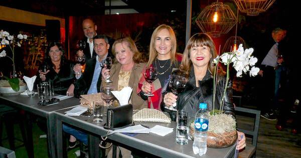 La Nación / El primer happy hour del año del Club de Ejecutivos