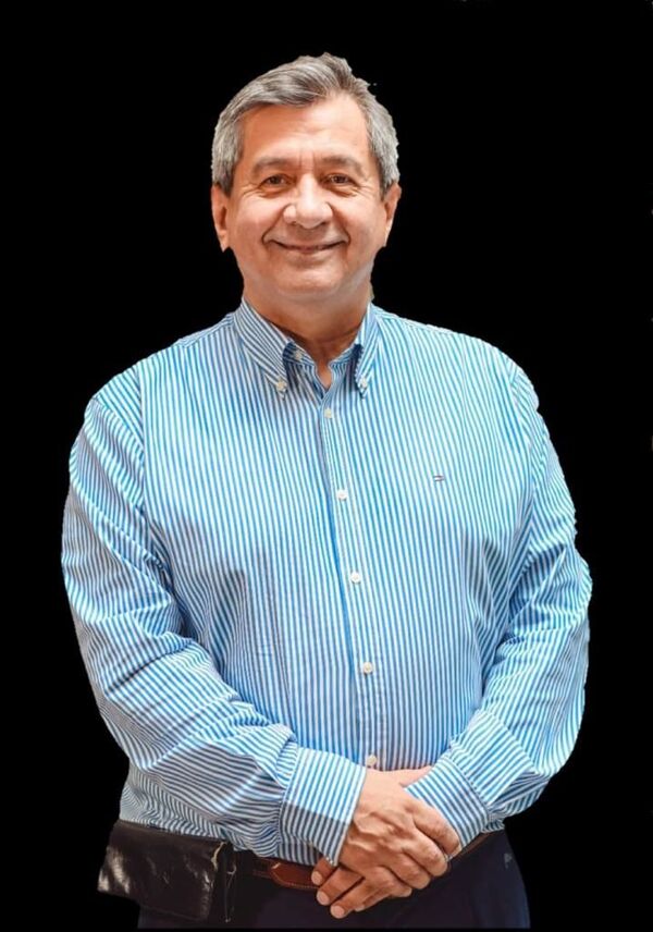 Un general retirado se lanza hoy a la Presidencia de la República - Nacionales - ABC Color