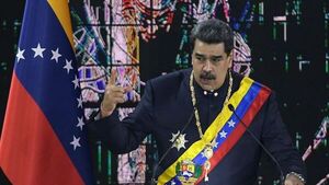 Maduro quiere ignorar a la oposición, Washington le hace el juego