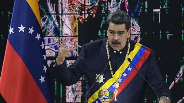 Maduro quiere ignorar a la oposición, Washington le hace el juego
