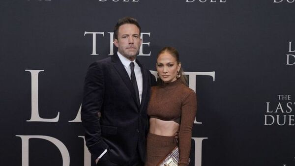 Jennifer López confirma en Twitter boda con Ben Affleck