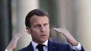 Macron denuncia cinismo de Vladimir Putin
