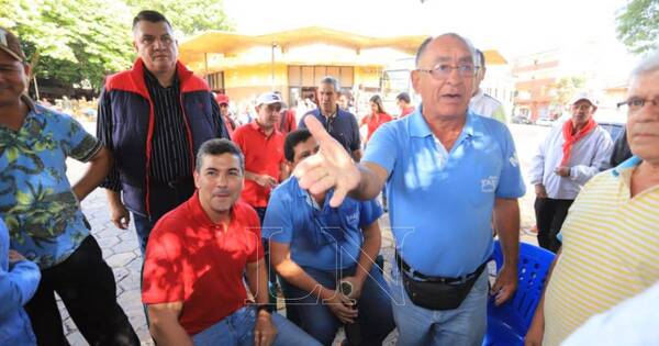 La Nación / El reconocido taxista Joel Oviedo depositó su esperanza en la figura de Santiago Peña