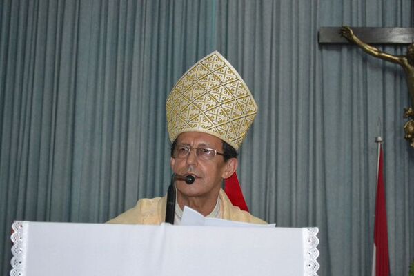 Obispo Collar Noguera exhorta a renovar el compromiso bautismal en esta Semana Santa - Nacionales - ABC Color