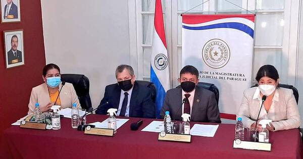 La Nación / Ramírez, Buzarquis e Isnardi presentaron sus descargos ante el CM