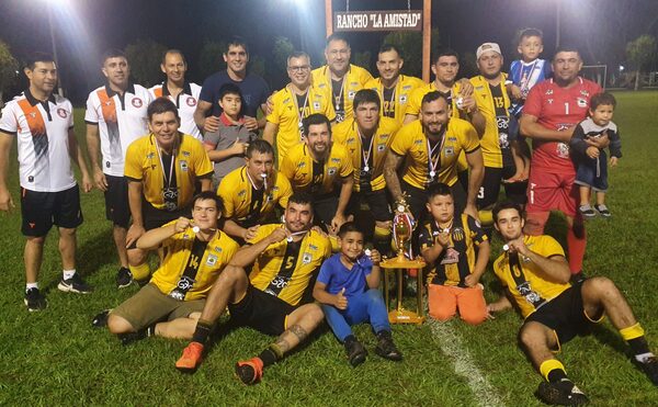 Fútbol Suizo: Curupa’y es campeón del Rancho La Amistad