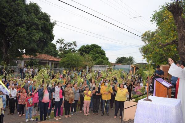 Piden como discípulos dejar la comodidad, alzar la cruz y seguir a Jesús  - Nacionales - ABC Color