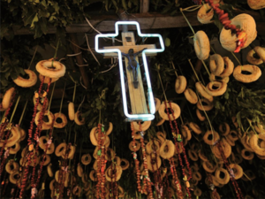 Semana no tan santa y el vía crucis paraguayo. - El Independiente
