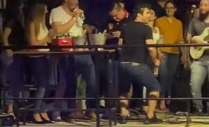Crónica / (VIDEO) ¡Heeep... heeep...! ¡Mirá los pasos prohibidos que se tiró "El Chava"!
