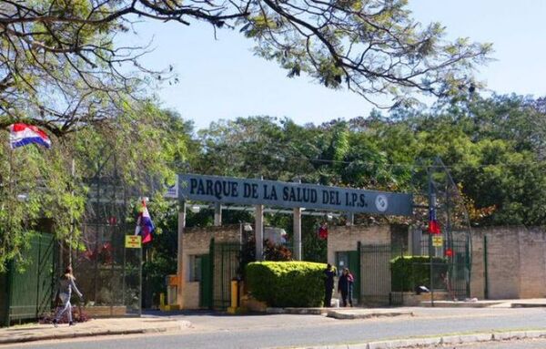 Muerte súbita de un hombre en el Parque de la Salud del IPS