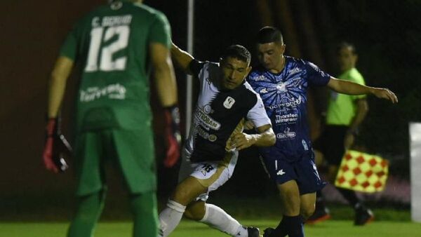 Guaireña triunfa por la mínima