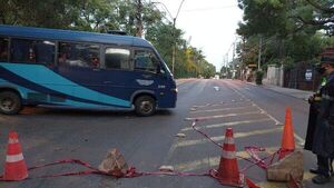 Tramo sobre España, cerrado por obras y sin señalización - Nacionales - ABC Color