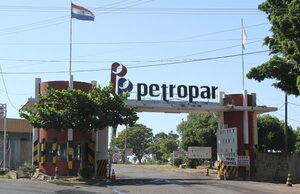 Afirman que Petropar es un jugador ayudado por el árbitro - Megacadena — Últimas Noticias de Paraguay