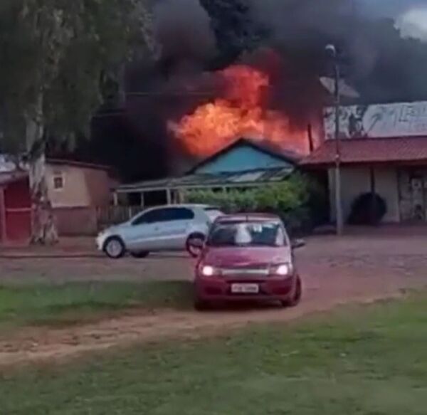 Denuncian incendio intencional de vivienda - Radio Imperio