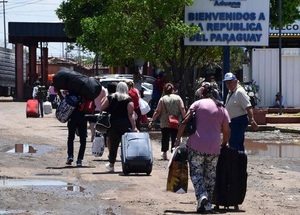 Lentitud y largas filas para ingresar al país por paso Clorinda – Puerto Falcón