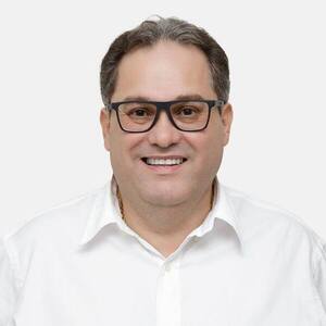 Iván Sosa afirma que su precandidatura nació de las bases partidarias