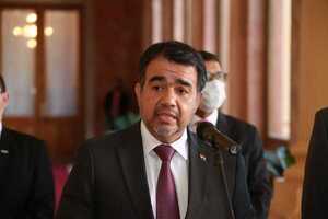 Equipo económico solicita prorrogar tratamiento de ley de estabilización de combustibles - Megacadena — Últimas Noticias de Paraguay
