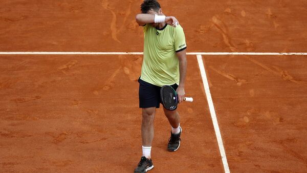 Stanislas Wawrinka regresa con derrota