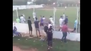 Futbolista hospitalizado tras batalla campal en Caaguazú