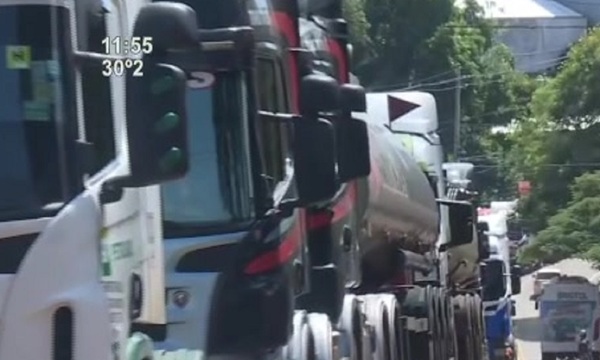 ¿Qué pasará con el combustible en el país? Disturbios y caos por proyecto de estabilización del combustible - SNT