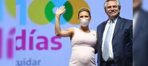 Nació el hijo del presidente argentino y se llama Francisco como el papa