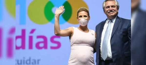 Nació el hijo del presidente argentino y se llama Francisco como el papa