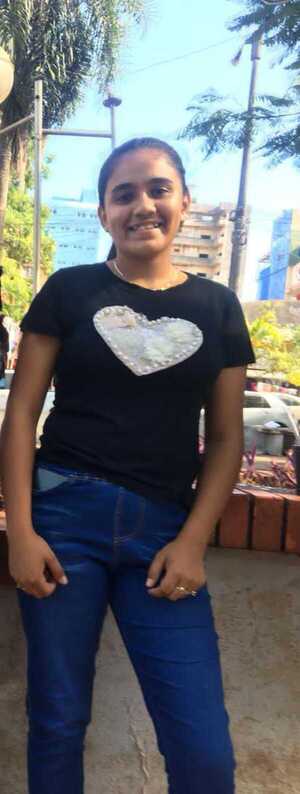 Buscan a adolescente desaparecida - La Clave