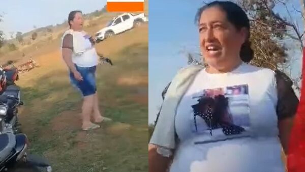 Doña pistolera causa temor en los encuentros de fútbol