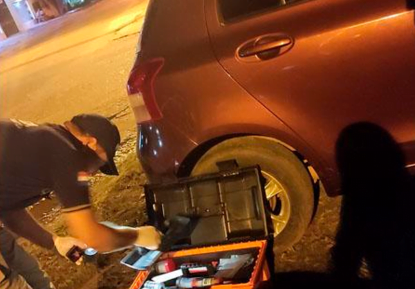 Tortoleros roban dinero y objetos de vehículos estacionados en Coronel Oviedo - Noticiero Paraguay