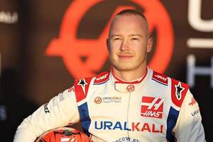 Crónica / Por ser amiwis de Putin, un piloto de F1 perdió su mansión de 100 palos