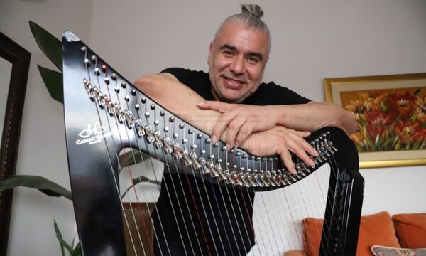 Arpista Víctor Espínola: “La música me sigue dando infinitas satisfacciones por el mundo”