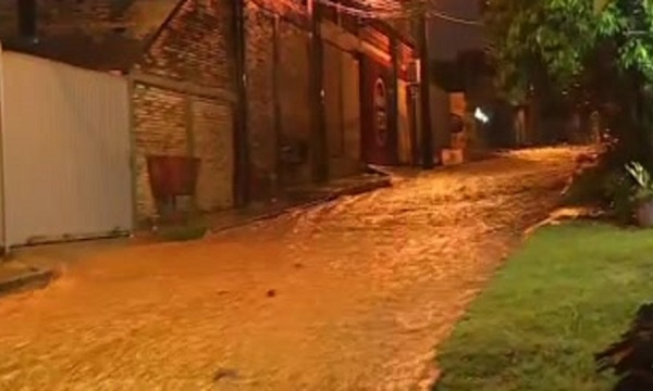 Raudales y destrozos en varias zonas del país - C9N